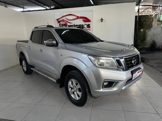 NISSAN FRONTIER 2.3 16V TURBO DIESEL SE CD 4X4 AUTOMÁTICO NISSAN FRONTIER 2.3 16V TURBO DIESEL SE CD 4X4 AUTOMÁTICO
